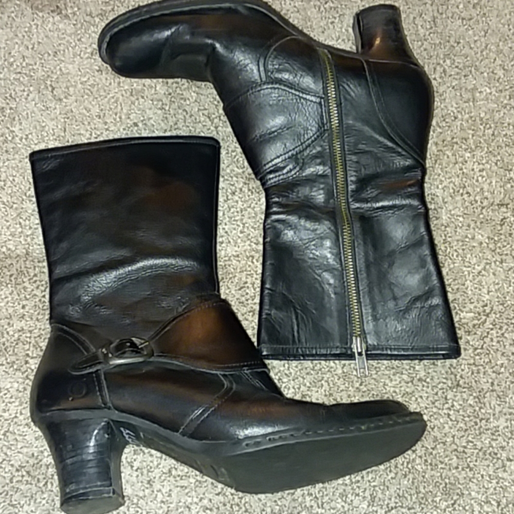 Black leather mid-calf boots